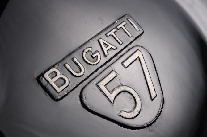 Bugatti Type 57C Stelvio Drophead Coupé by Gangloff