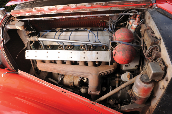 Bugatti Type 57C Stelvio Drophead Coupé by Gangloff