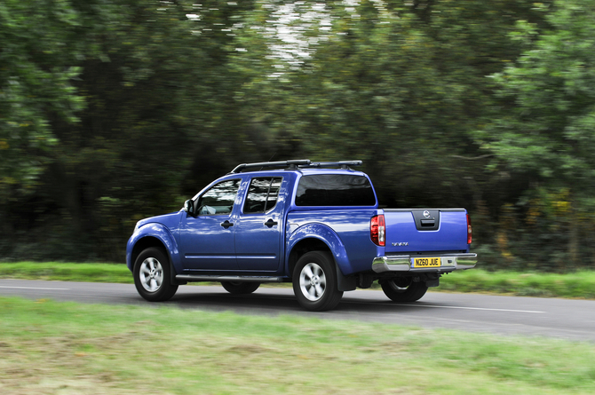 Nissan Navara 2.5 dCi 190hp 4x4 Double Cab XE