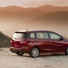 Mazda brings all-new Mazda5 and Shinari Concept to LA