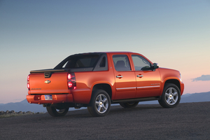 Chevrolet Avalanche LTZ 2WD