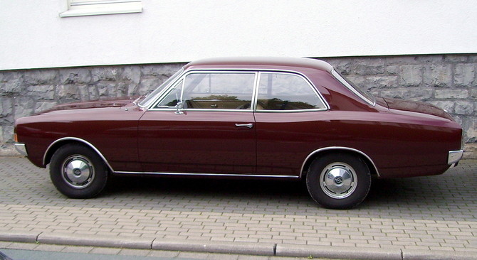 Opel Rekord 1.7 S