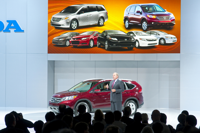 Fourth-Gen CRV Debuts with New Design, Increased Power, Better Economy