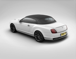 Bentley SuperSports Shatters World Speed Record on Sheet Ice