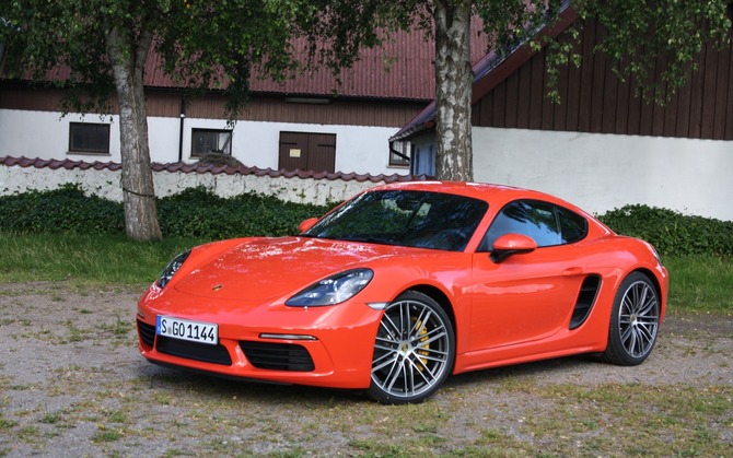 Porsche 718 Cayman S PDK