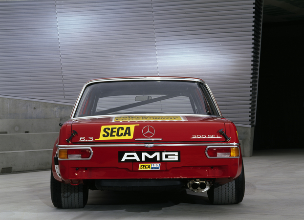 AMG Mercedes-Benz 300 SEL 6.8 AMG