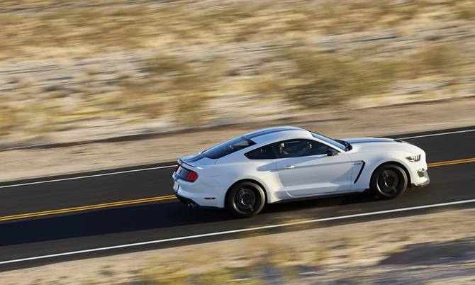 The new Shelby GT350 should be officially unveiled in January at the Detroit Motor Show (NAIAS)