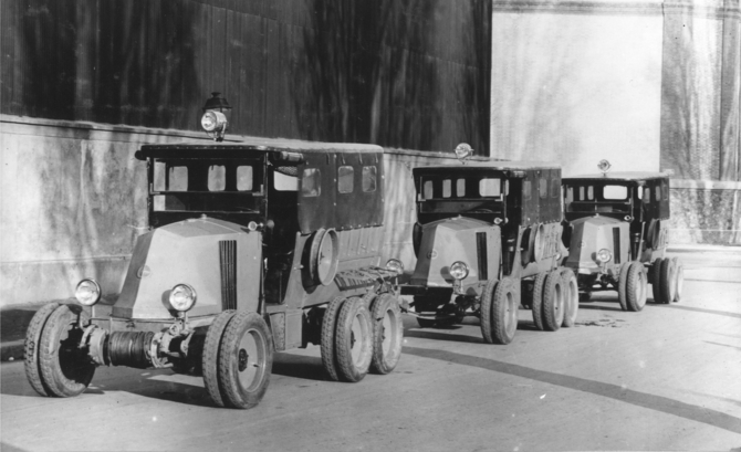 1925 - Renault Six-roues Type MH