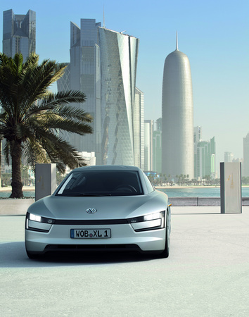 VW XL1: concept that consumes 0.9 l/100km presented in Qatar