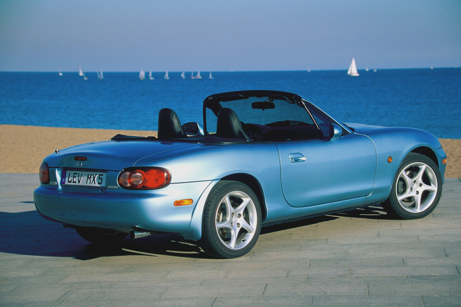 Mazda MX-5 Gen.2