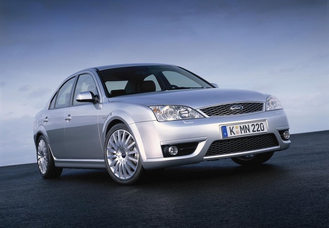 Ford Mondeo ST220