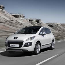 Peugeot 3008 HYbrid4 sells out in 9 days