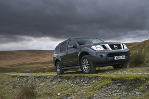 Nissan Pathfinder 3.0 V6 dCi AT LE 7L