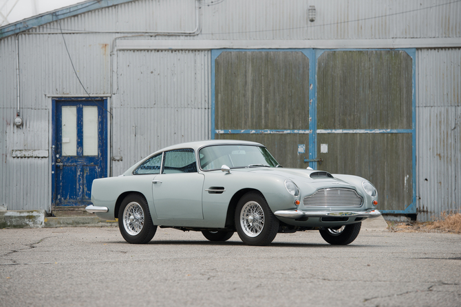 Aston Martin DB4 GT