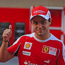 Massa denies pressure for 2011