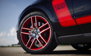 Mustang Boss 302 makes comeback