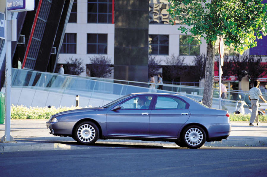 Alfa Romeo 166 2.4 JTD 20v Exclusive