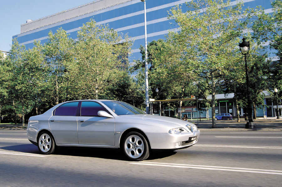 Alfa Romeo 166 2.4 JTD Impression