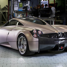 Pagani unveils the Huayra