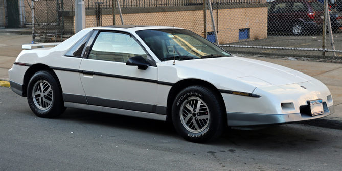 Pontiac Fiero GT