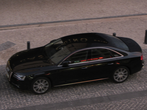 Audi A8 L 4.2 V8 TDI quattro 