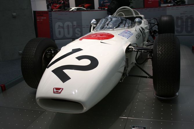 Honda RA272