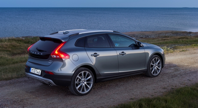 Volvo V40 Cross Country D3 Momentum