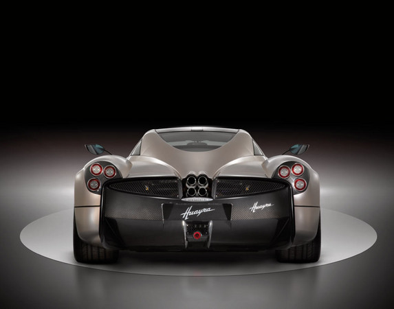 Pagani unveils the Huayra