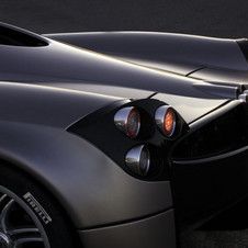 Pagani unveils the Huayra