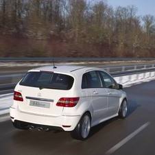 Mercedes-Benz trainees reveal sporty genes of the B-Class