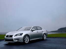 New Lexus GS Shows Off New Styling