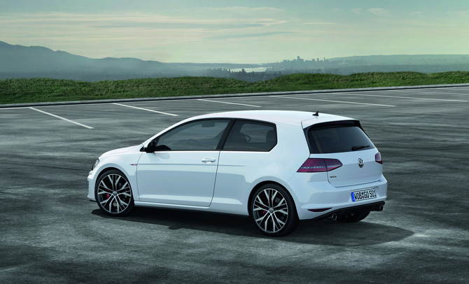 Volkswagen Golf GTI DSG