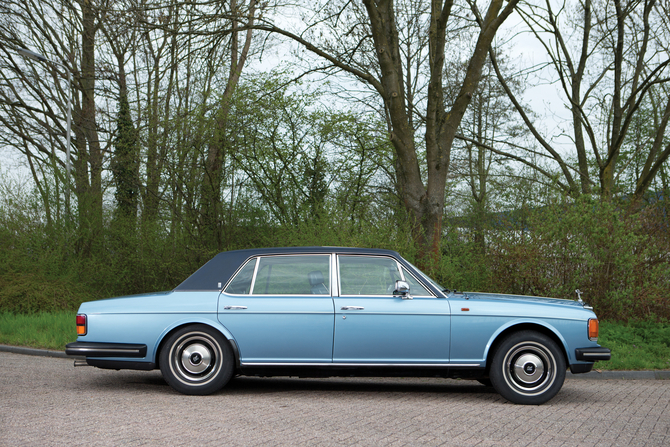 Rolls-Royce Silver Spur