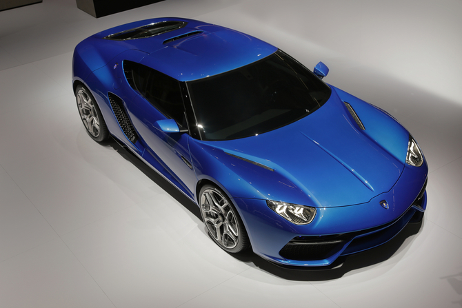 Lamborghini Asterion LPI 910-4