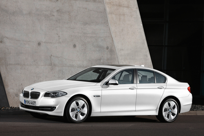 2012 5 Series Gets Updated Engines in Europe