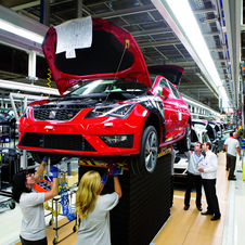 Produz modelos Seat e modelos de outros membros do Grupo Volkswagen