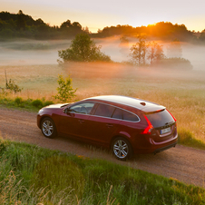 Volvo V60 D2 Momentum Powershift