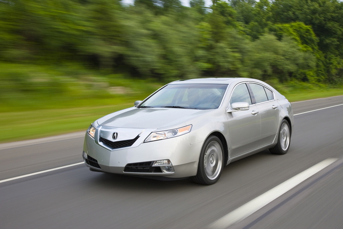 Acura TL SH-AWD w/ Technology Package 