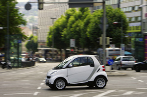 smart fortwo coupé mhd pulse 71cv