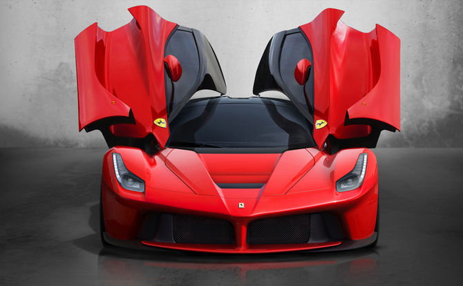 LaFerrari vai alcançar uma velocidade máxima superior a 350km/h e acelerar dos 0 aos 100km/h em menos de 3 segundos