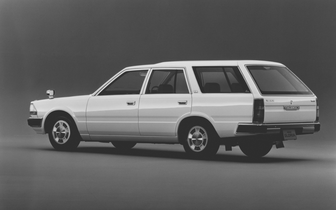 Nissan Gloria Wagon V20E DX