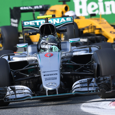 Rosberg led the race from start to finish, crossing the checkered flag with a 15 second lead over Hamilton