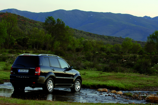 Ssangyong Rexton 270 EX AT