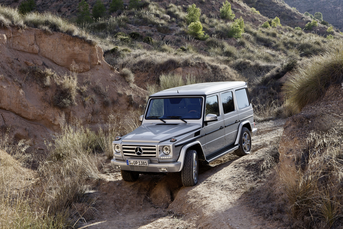 Mercedes-Benz G 500