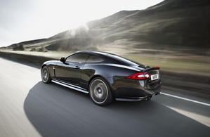 Jaguar celebrates its 75th anniversary with the XKR 75