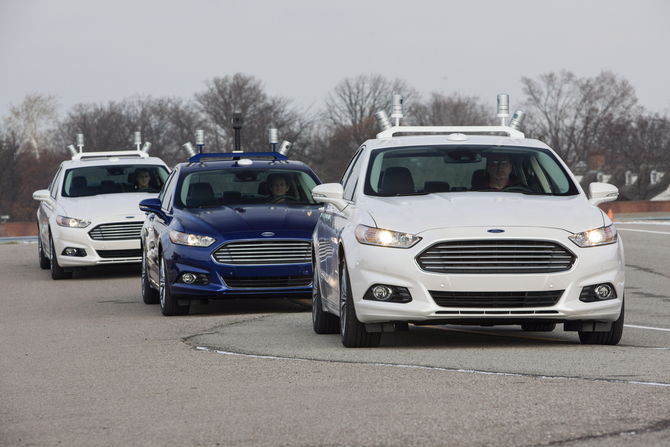 A Ford criou um Fusion Hybrid autónomo que vai ser testado no Michigan