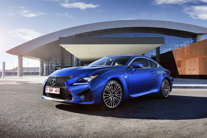 Lexus RC 300h F SPORT+