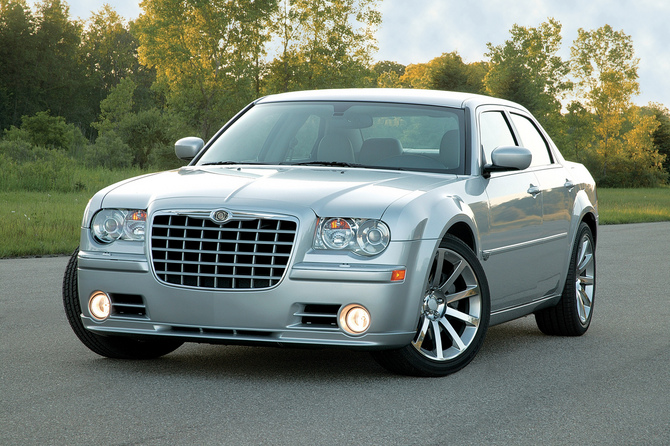 Chrysler 300C SRT8