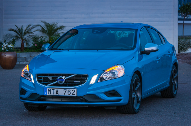 Volvo S60 D4 R-Design