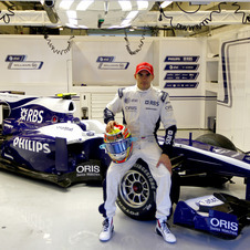 Williams confirms Maldonado for 2011